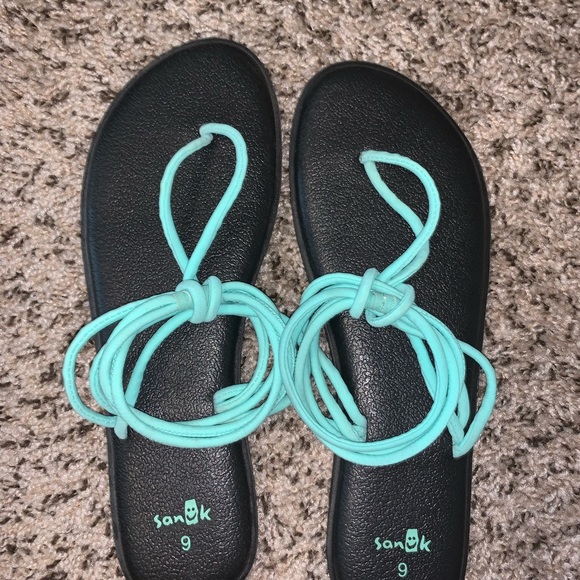 Teal Sanuk Sandals - Picture 2 of 4